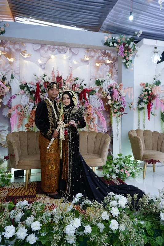 Panduan Lengkap: Daftar Perlengkapan Lighting Wajib untuk Seminar di Ballroom Hotel