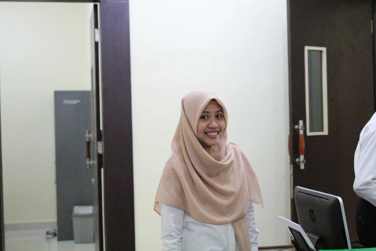 Fungsi Utama Floor Monitor