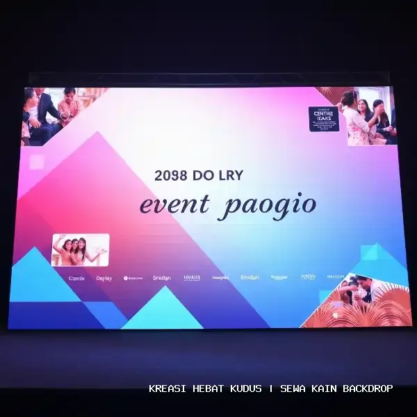 Sewa Kain Backdrop Kudus – Estetika Panggung Profesional